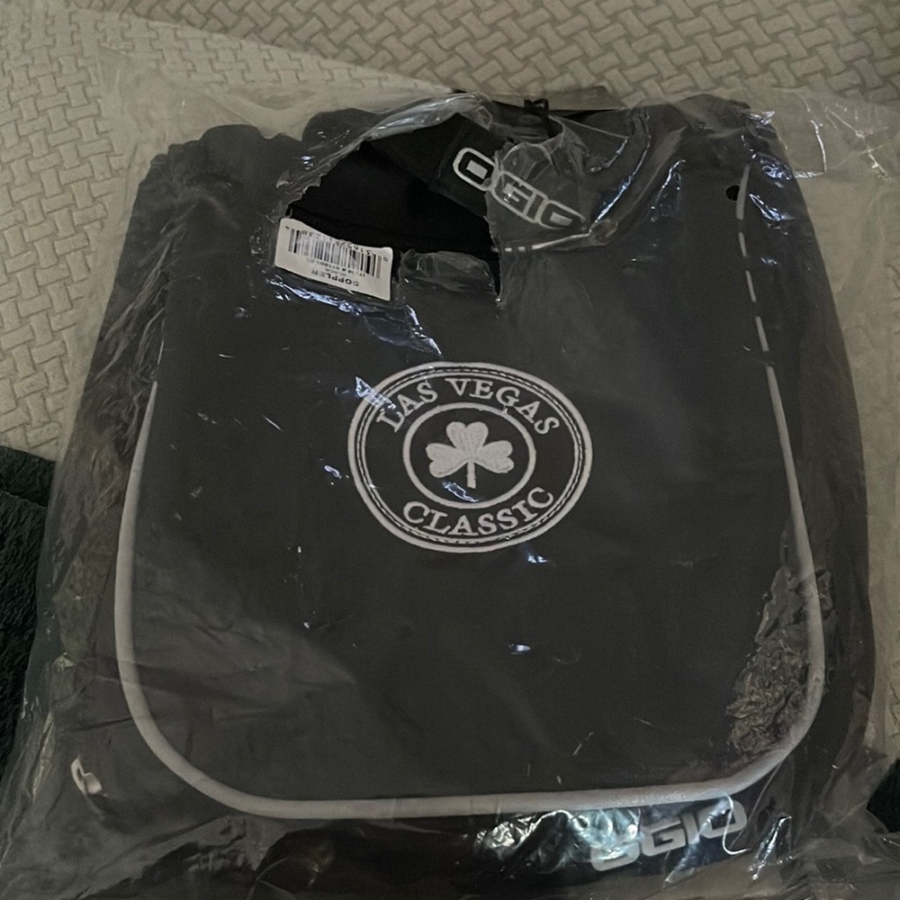 NWT OGIO Doppler kit bag black with Las Vegas Classic logo on the front